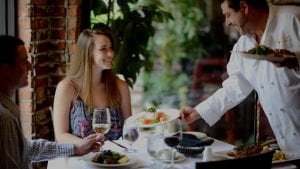 Roccos-Italian-Grille-Patio